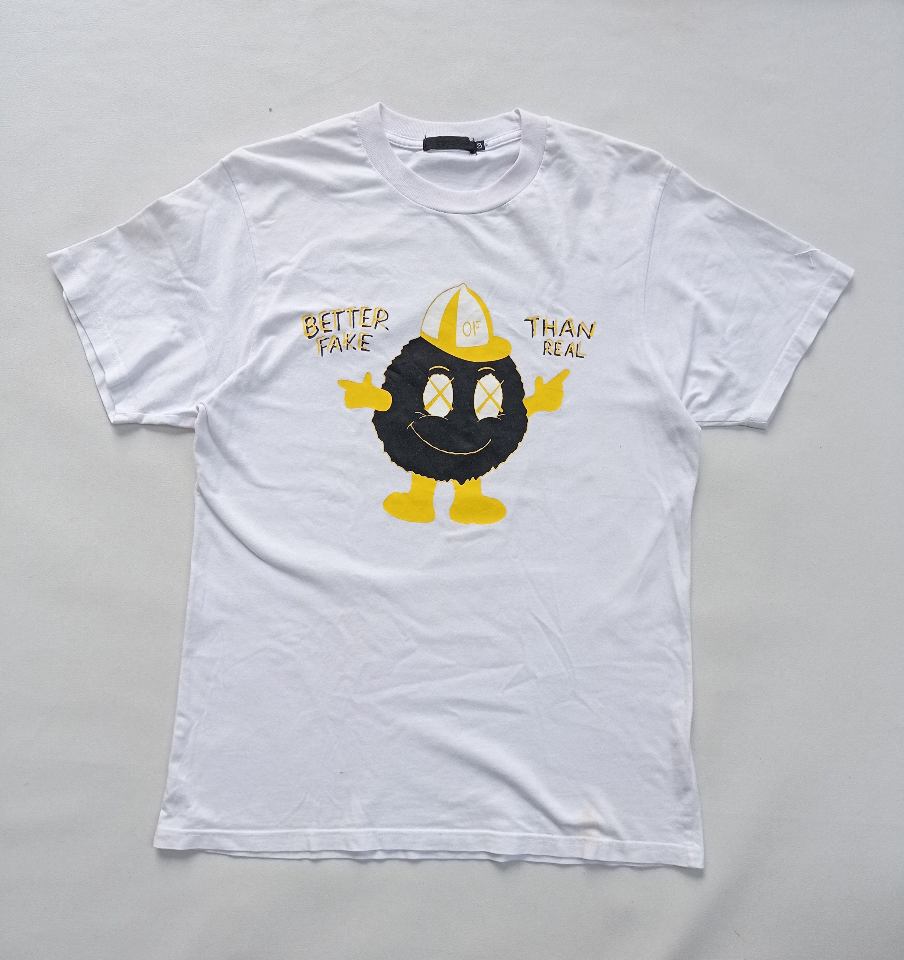 Kaws × Original Fake OG originalfake better fake mascot F/W 2008 Size US L / EU 52-54 / 3 - 1 Thumbnail