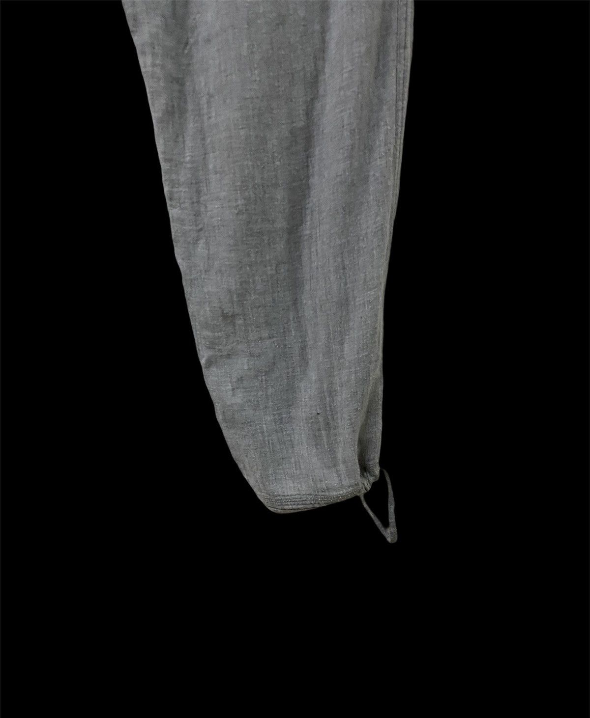 Yohji Yamamoto Vtg Yohji Yamamoto Cotton Drawstring Style Gabardine Pants Size US 30 / EU 46 - 8 Thumbnail