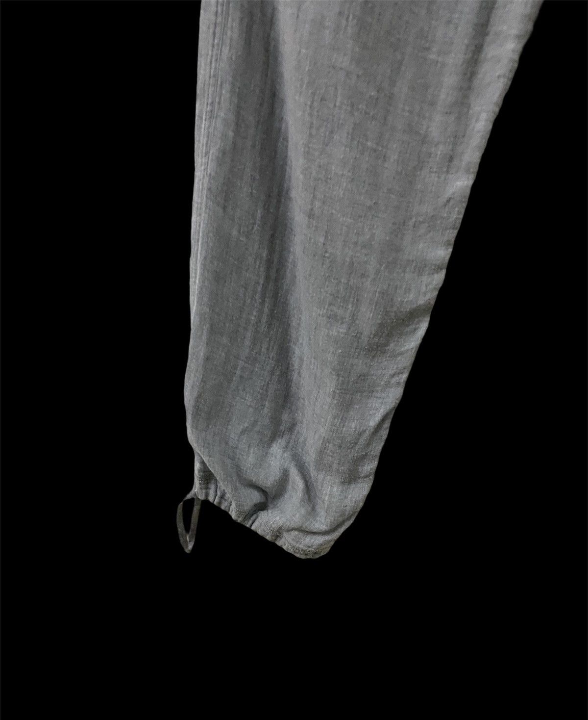 Yohji Yamamoto Vtg Yohji Yamamoto Cotton Drawstring Style Gabardine Pants Size US 30 / EU 46 - 9 Thumbnail