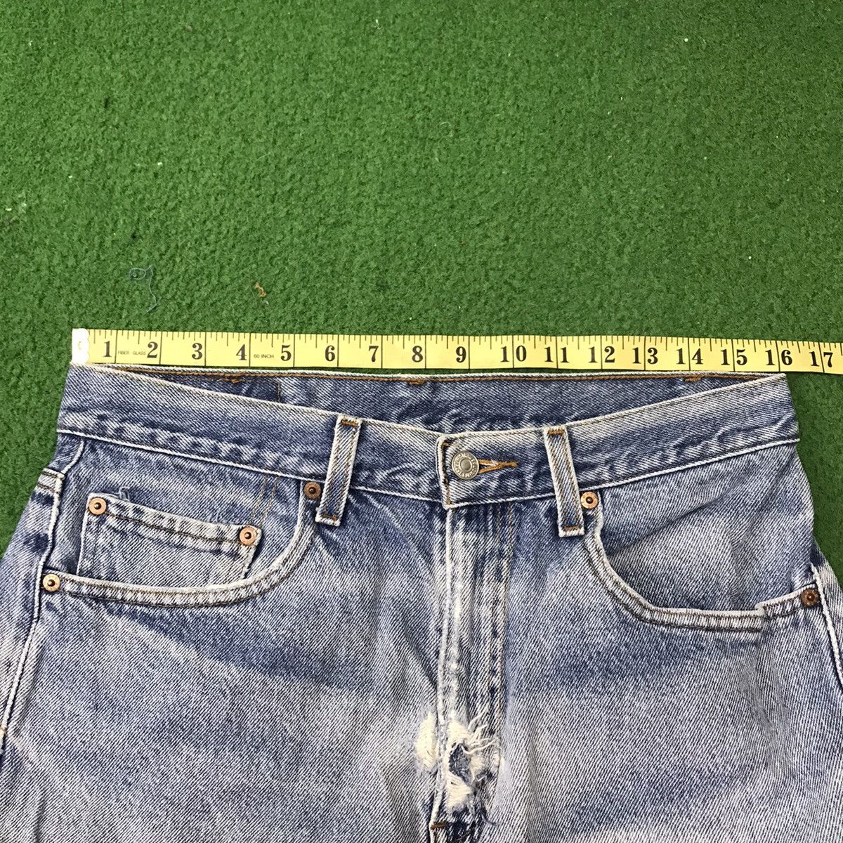Levi's Vintage Levis 505 Grunge Jeans Size US 32 / EU 48 - 22 Thumbnail