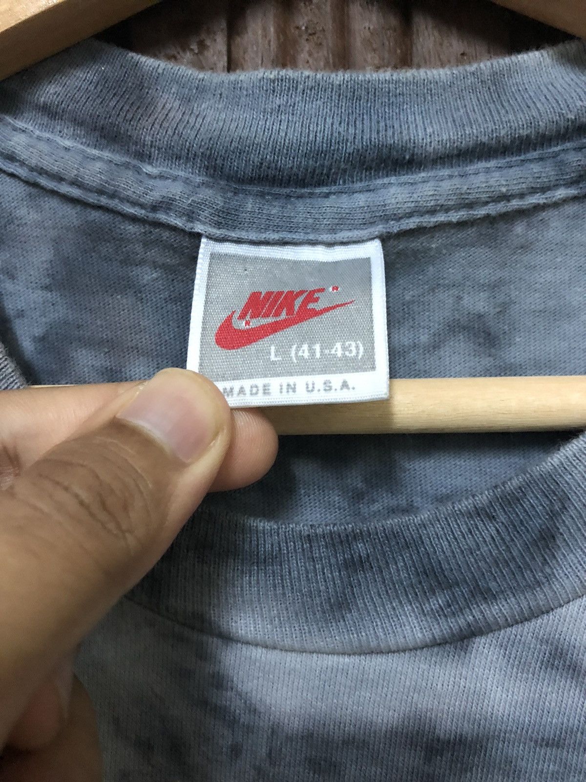 Nike × Nike ACG × Vintage Vintage 90s Nike Big Logo Acidwash T Shirt Size US L / EU 52-54 / 3 - 3 Thumbnail
