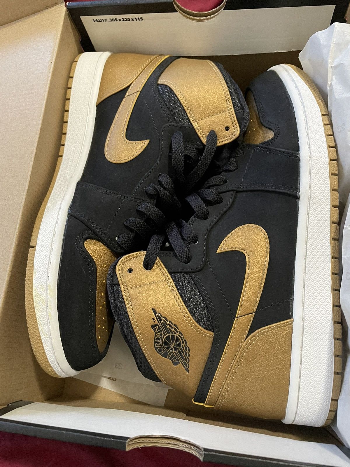 Jordan Brand Air Jordan 1 Retro High Melo 2014 Size US 8.5 / EU 41-42 - 2 Thumbnail