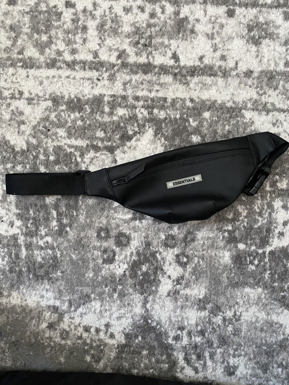 Pacsun ESSENTIALS Waterproof Sling Bag | Grailed