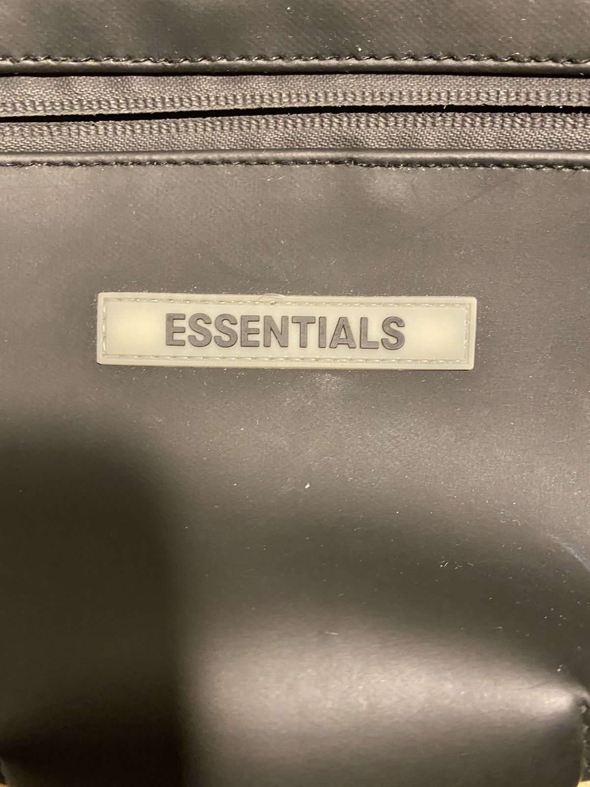 ESSENTIALS Waterproof Sling Bag