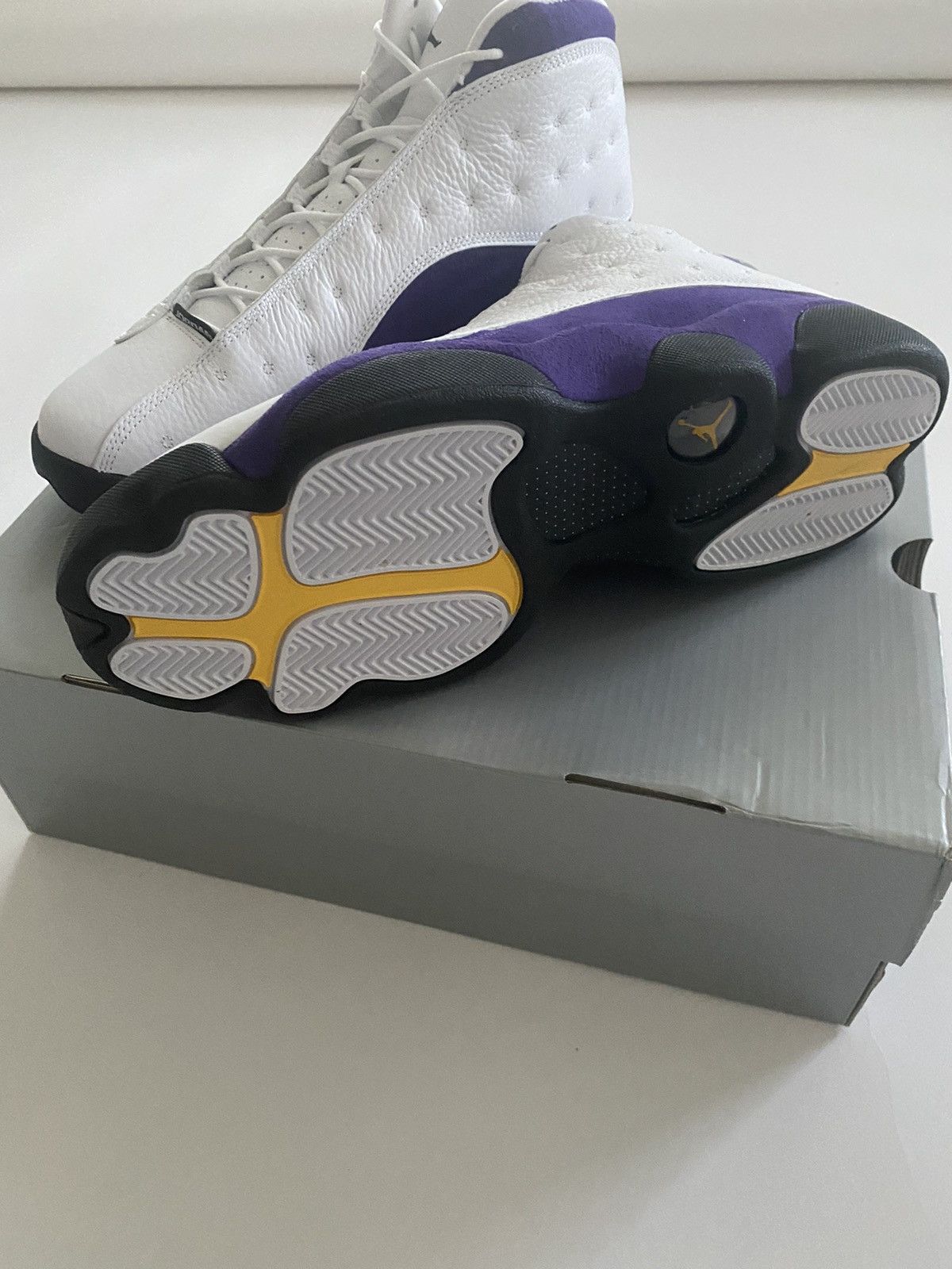 Air Jordan 13 Retro Lakers 2019
