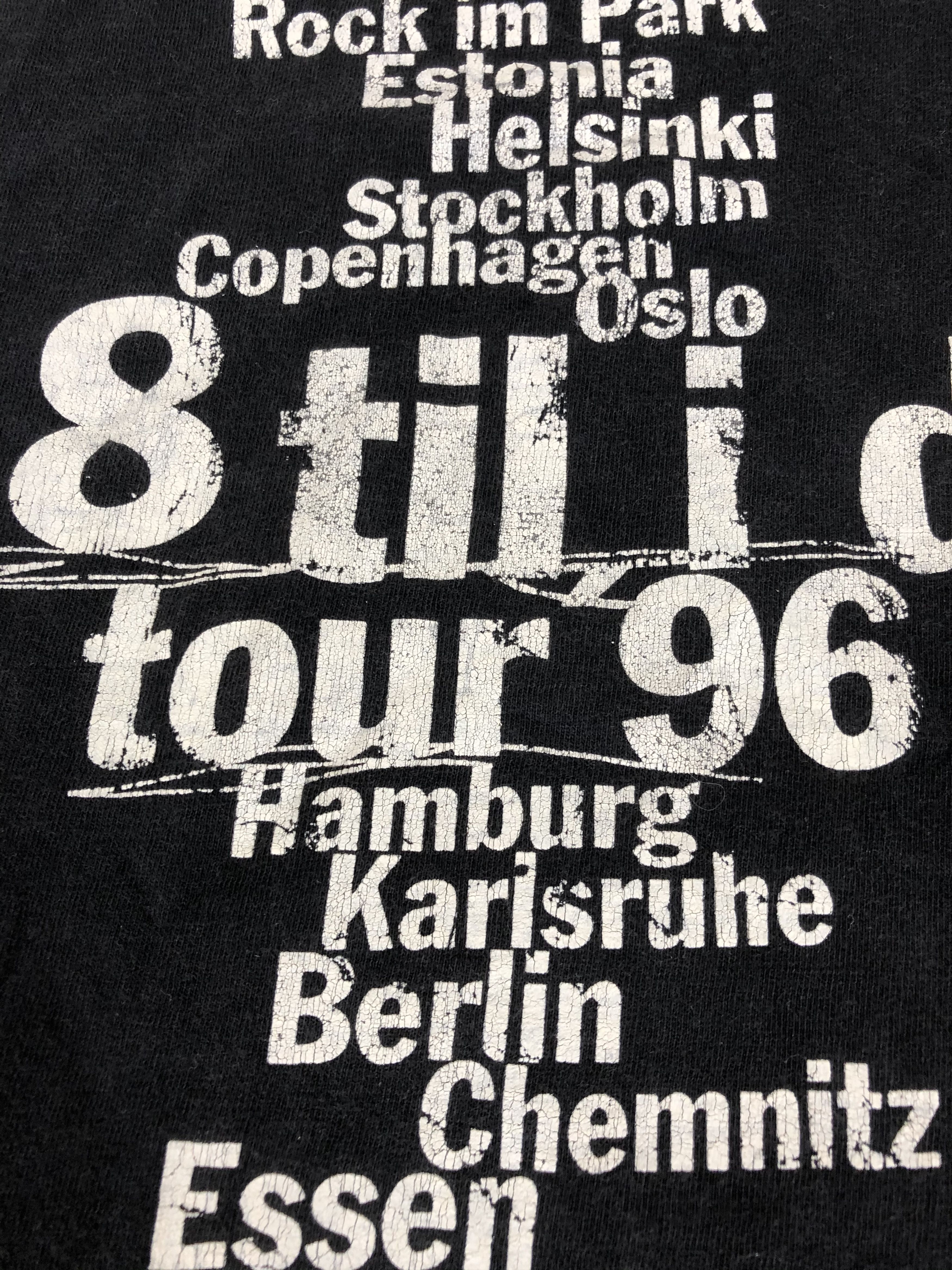Band Tees Vintage 1996 Bryan Adams 18 til I Die (Phil Collins) Size US L / EU 52-54 / 3 - 9 Thumbnail