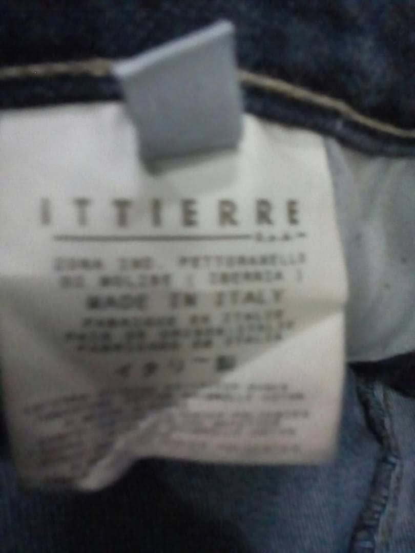 Versace beautiful pants.. versace made in Italy Size US 28 / EU 44 - 9 Thumbnail