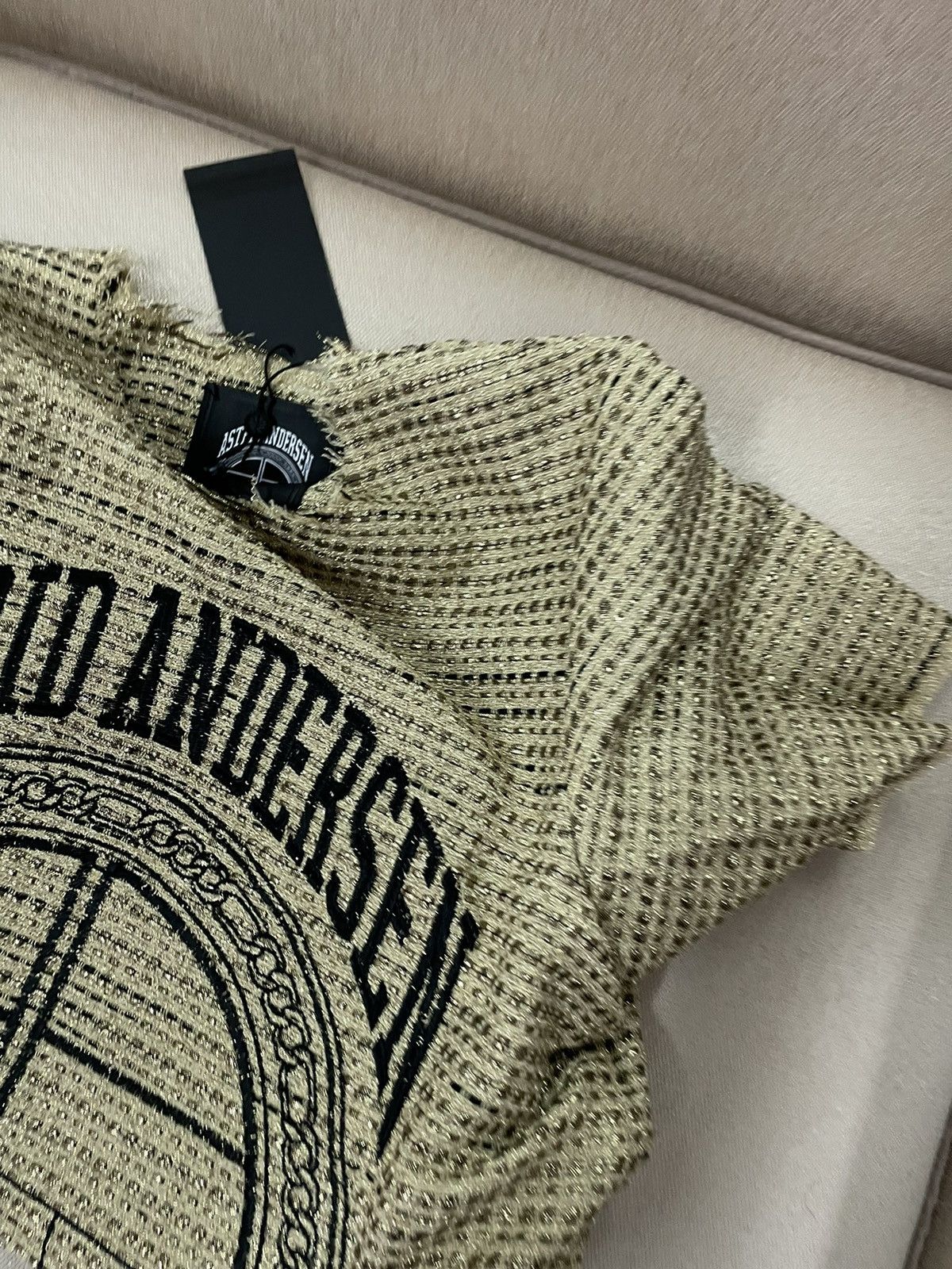 Astrid Andersen Gold tweed cropped top Size US M / EU 48-50 / 2 - 9 Thumbnail