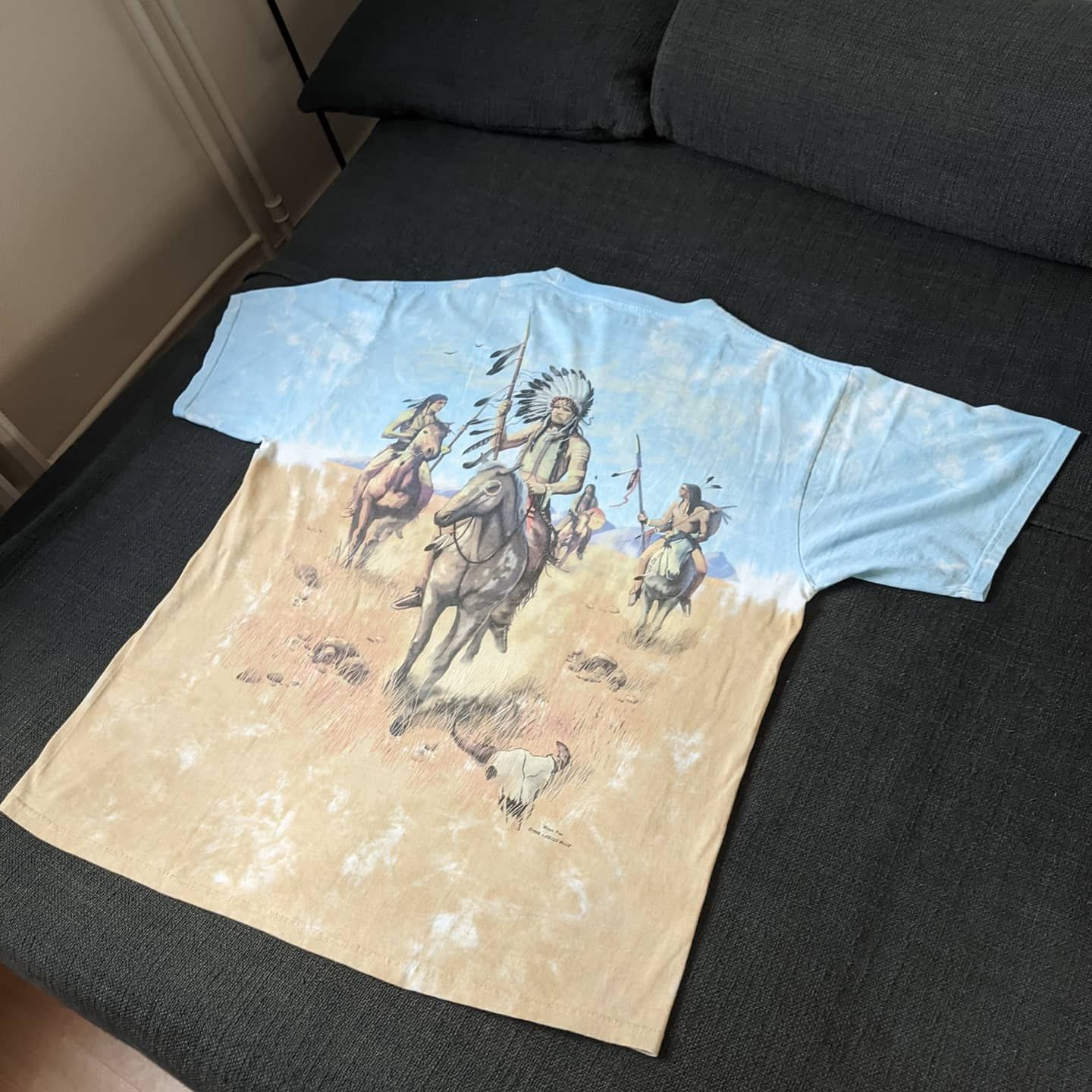 Liquid Blue × Vintage 1998 Native Americans Liquid blue All Over Print Size US XL / EU 56 / 4 - 5 Thumbnail