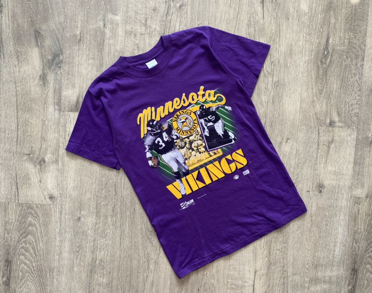 Salem Sportswear × Vintage Men’s Vintage Salem Viking Minnesota T Shirt size M Size US M / EU 48-50 / 2 - 1 Thumbnail