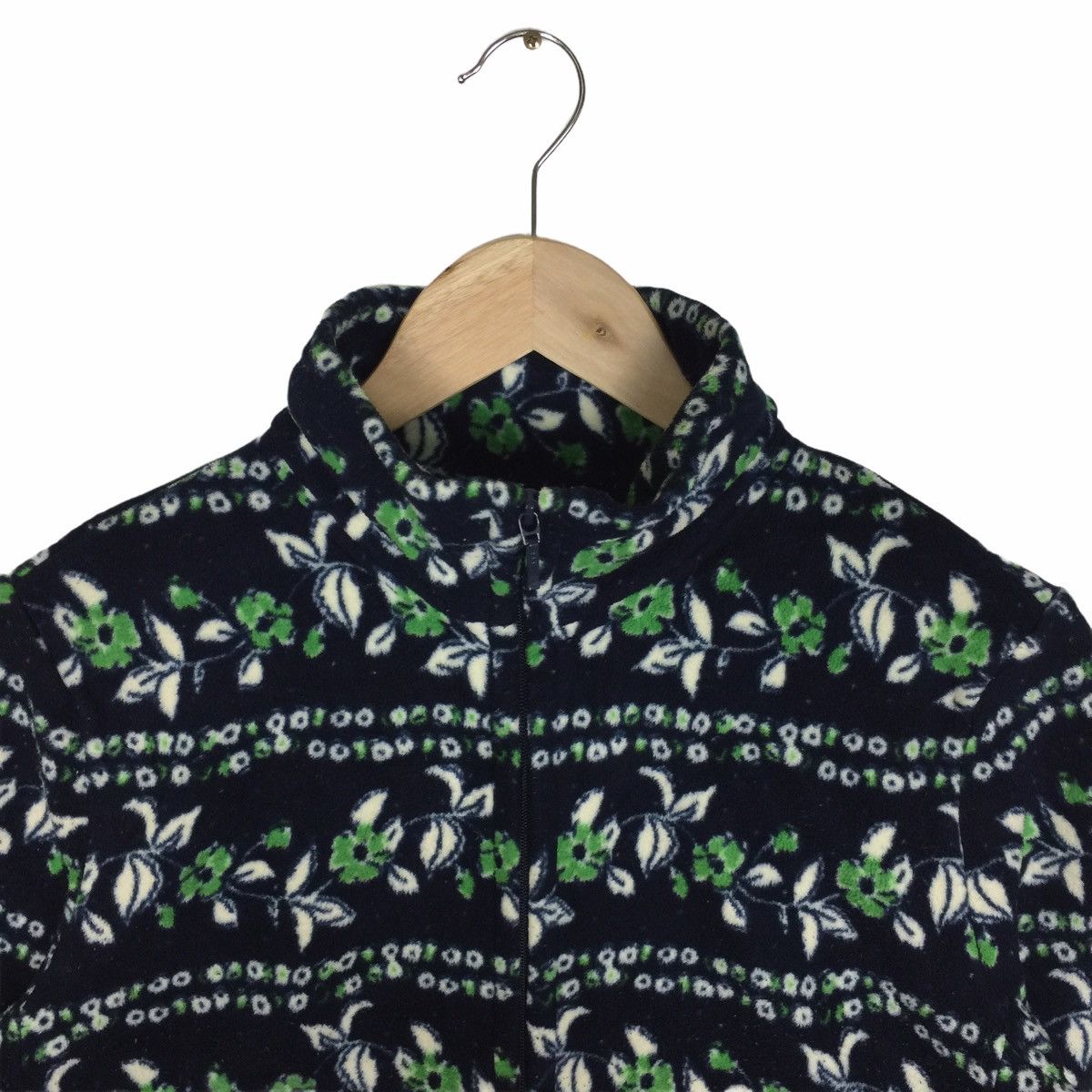 Japanese Brand × Uniqlo Uniqlo Fleece Floral Wool Jacket Size US XL / EU 56 / 4 - 3 Thumbnail