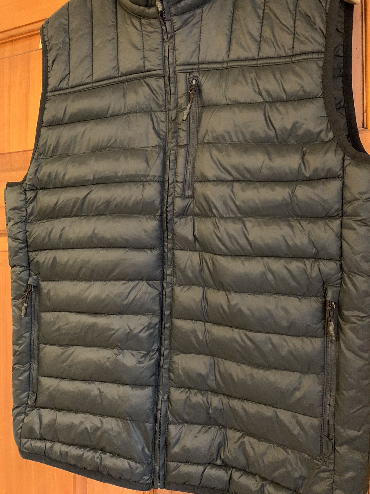 Gap *RARE* GAP ColdControl Water Repellant Packable Puffer Vest Size US M / EU 48-50 / 2 - 3 Thumbnail