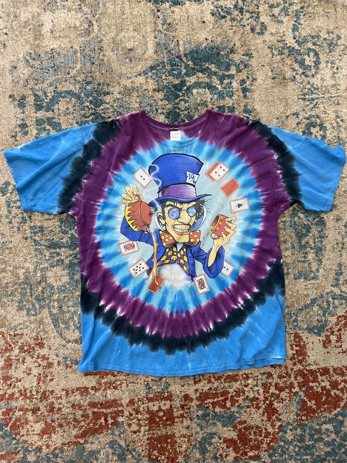 Liquid Blue × Vintage 2003 Liquid Blue Alice in Wonderland T