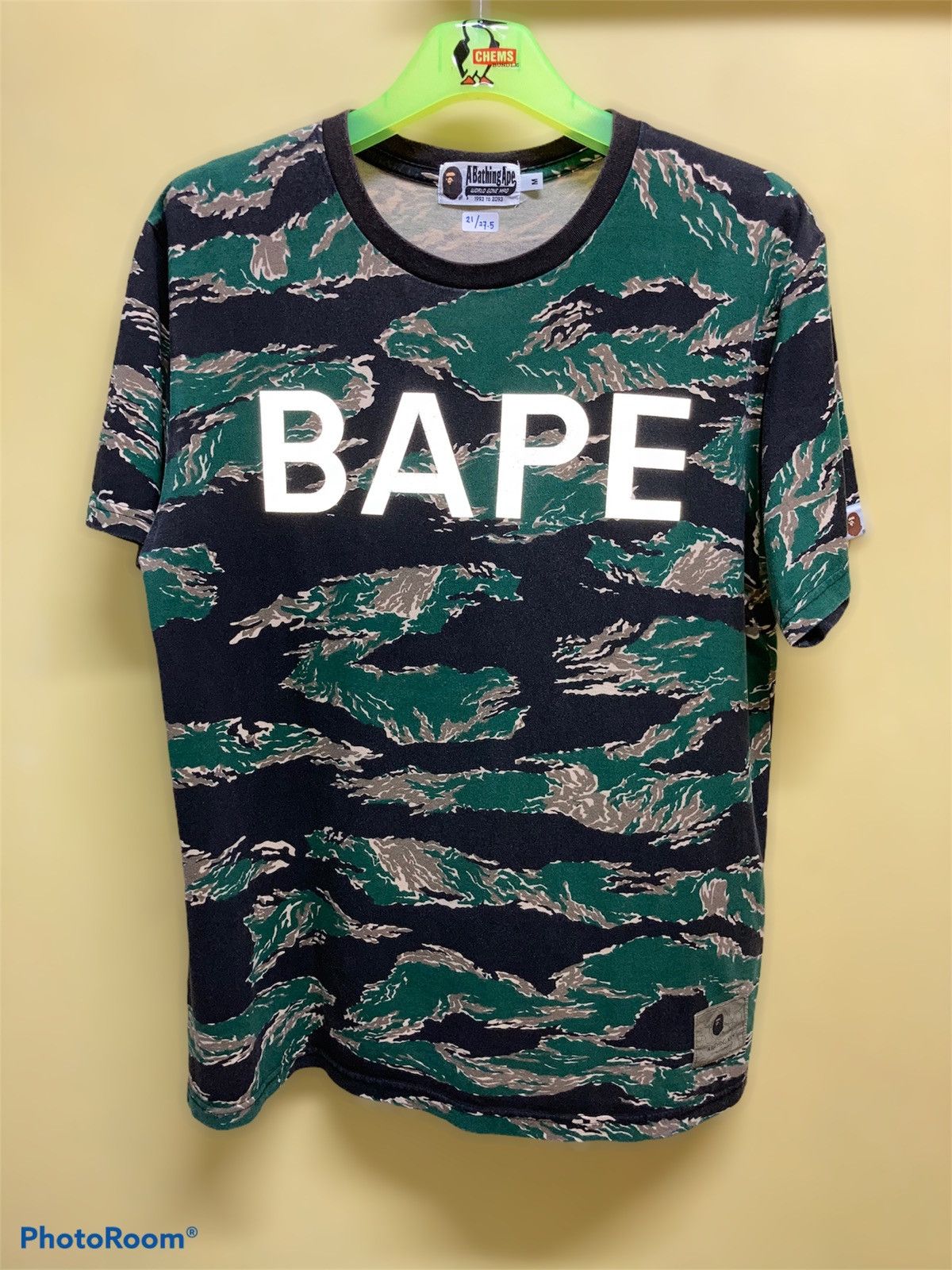 Bape Bape Tiger Stripes Camouflage Reflective Logo T-Shirt Size US M / EU 48-50 / 2 - 2 Thumbnail