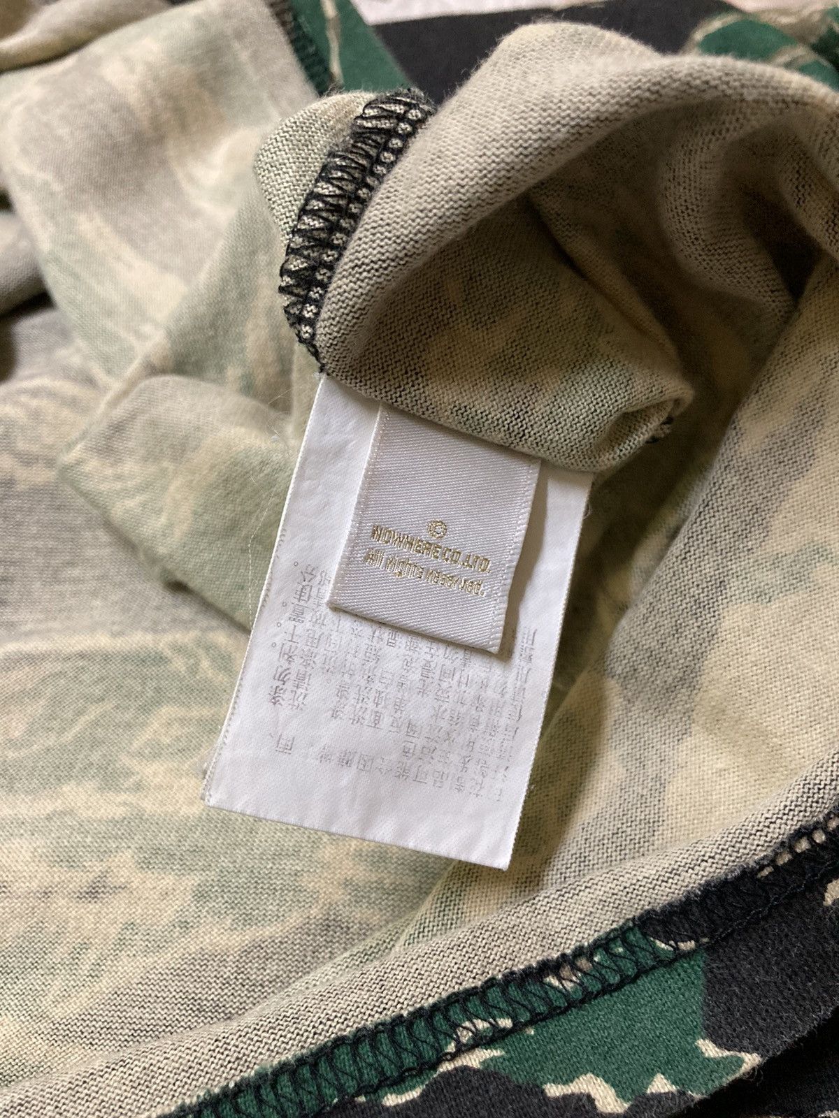 Bape Bape Tiger Stripes Camouflage Reflective Logo T-Shirt Size US M / EU 48-50 / 2 - 15 Thumbnail