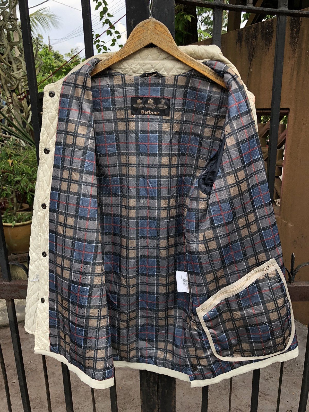 Barbour × Vintage Vintage Barbour Quilted Jacket Size US M / EU 48-50 / 2 - 5 Thumbnail