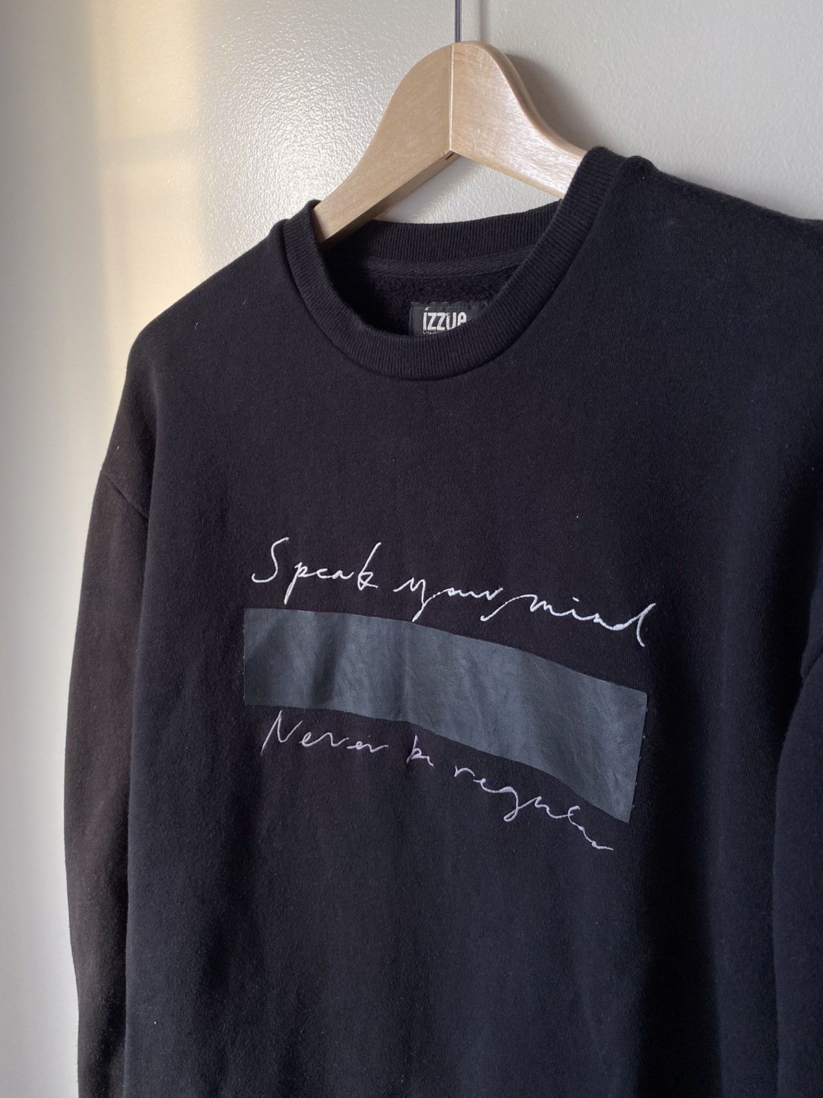 Japanese Brand Izzue sweater rare embroidered | Grailed