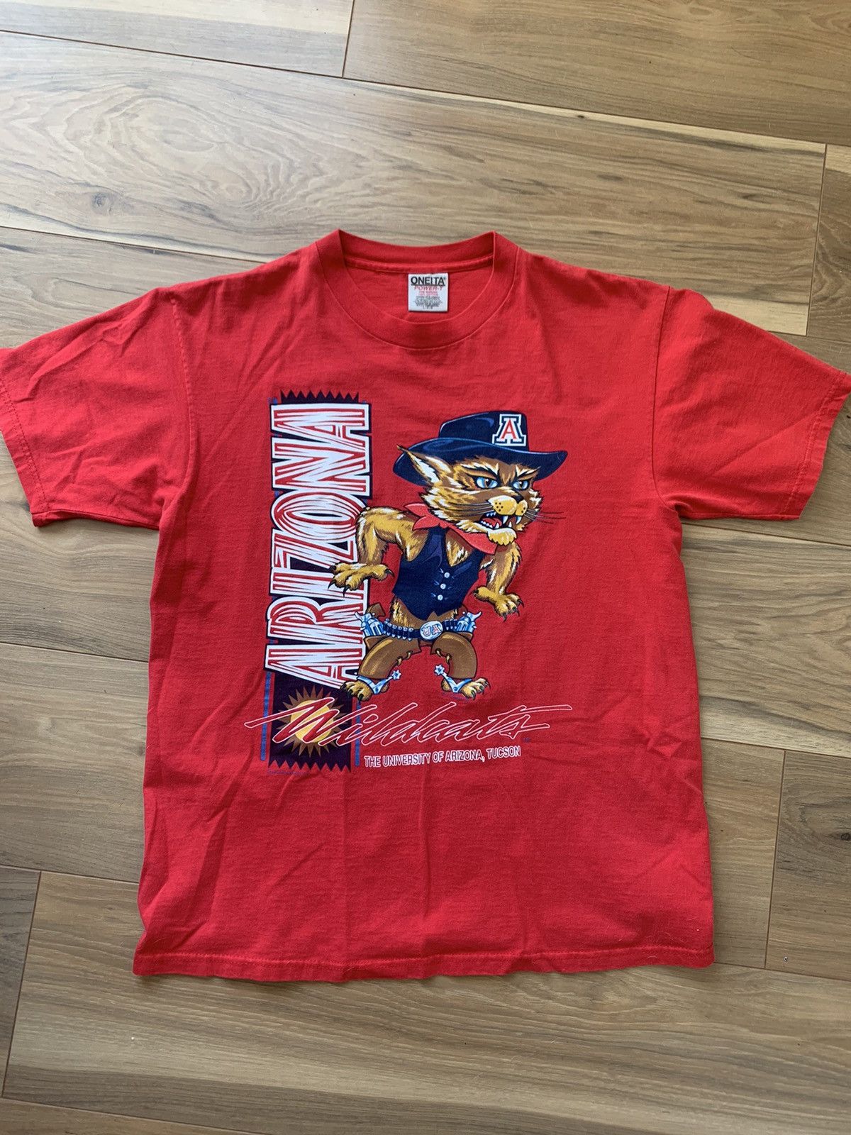 Anvil Vintage U of A graphic tee Size US L / EU 52-54 / 3 - 1 Thumbnail