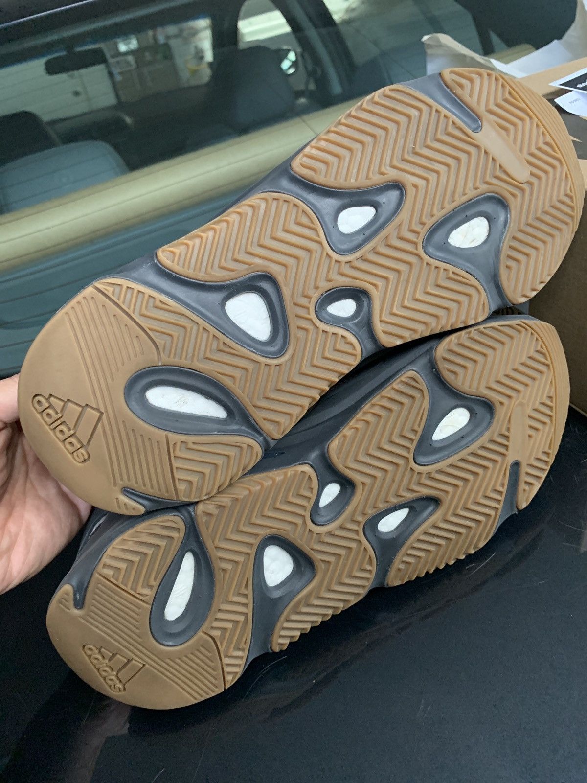 Adidas × Kanye West Yeezy Boost 700 V2 Geode 2019 Size US 8.5 / EU 41-42 - 4 Thumbnail