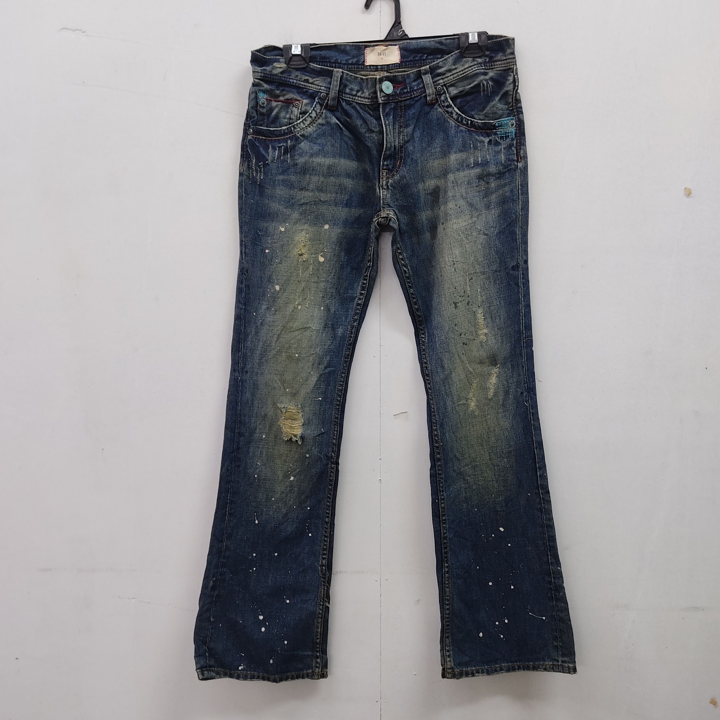 image of Distressed Denim Lari Faded Painted Distressed Jeans in Blue, Men's (Size 31)