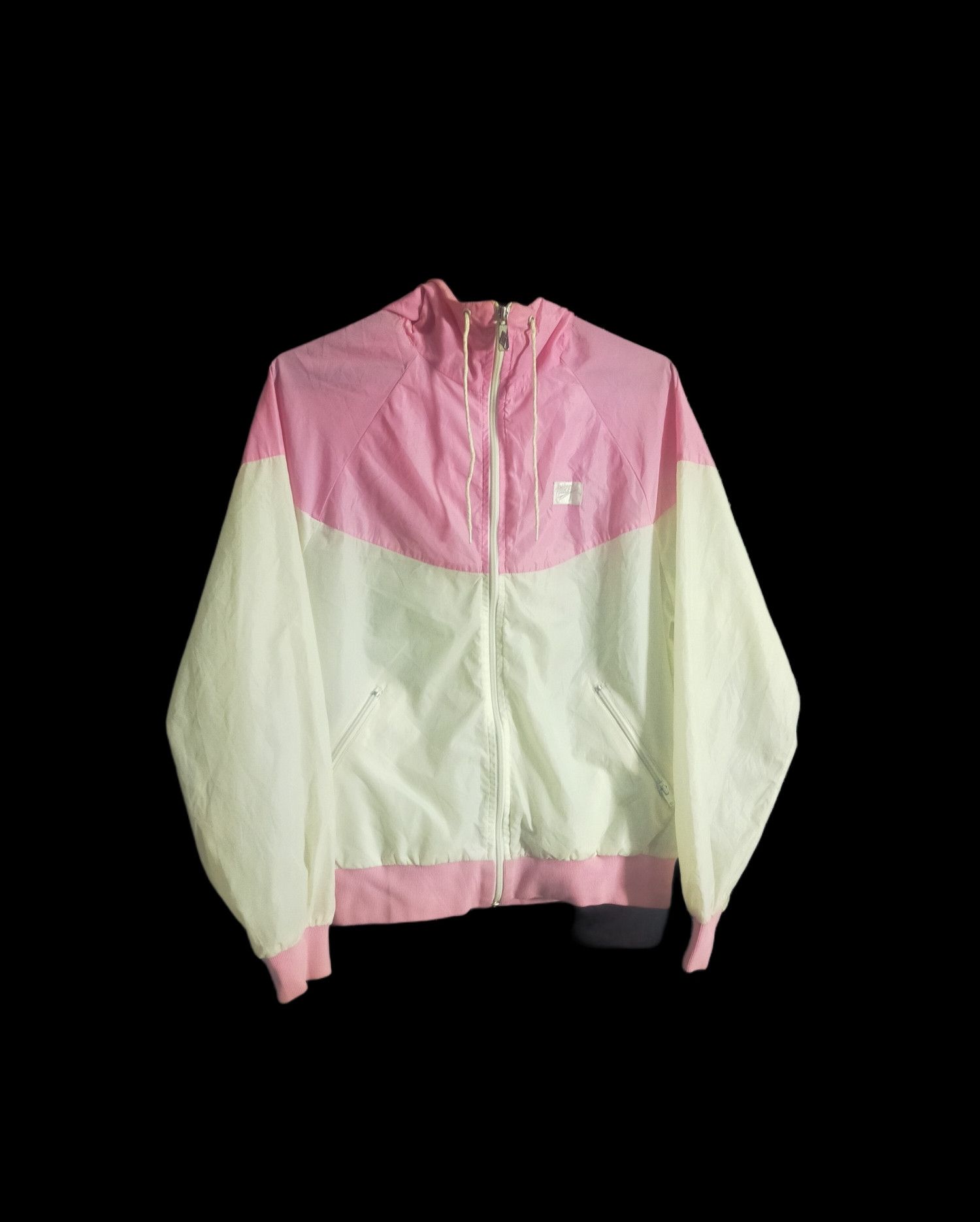 Nike Vintage Nike jacket windbreaker streetwear Size US L / EU 52-54 / 3 - 1 Thumbnail
