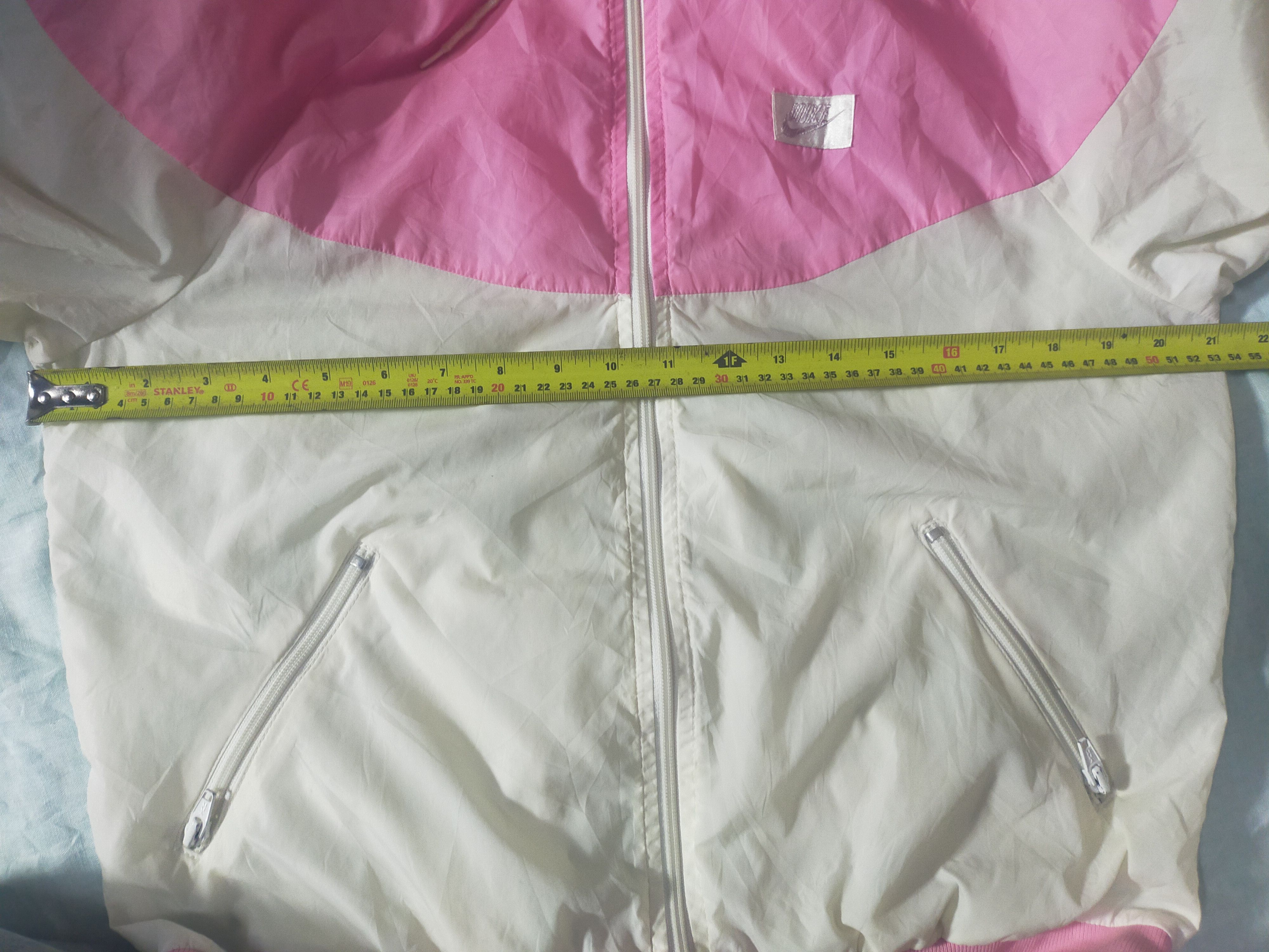 Nike Vintage Nike jacket windbreaker streetwear Size US L / EU 52-54 / 3 - 8 Thumbnail