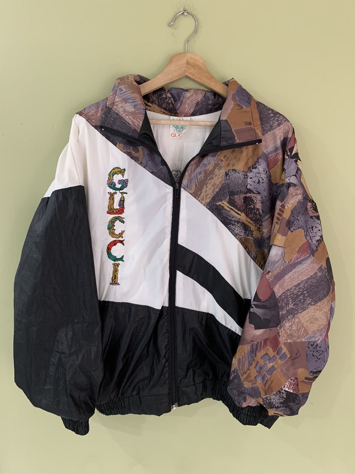 Gucci Vintage Vintage 80s Gucci Windbreaker Jacket spellout Grailed