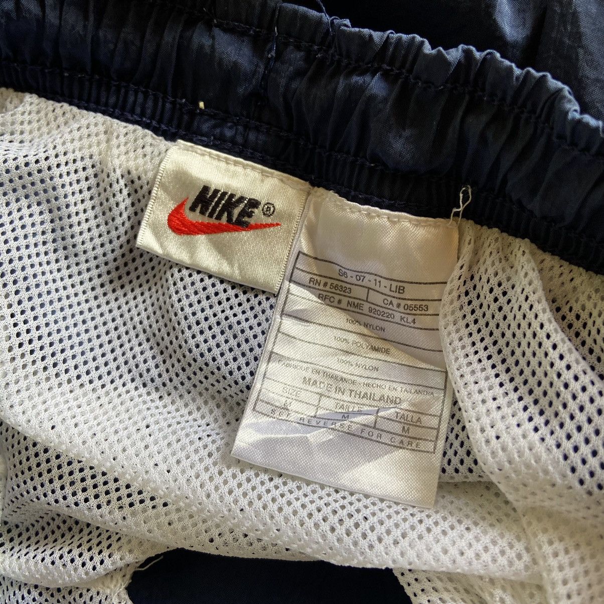 Nike × Vintage Vintage Nike Spell Out Short Size US 32 / EU 48 - 3 Thumbnail