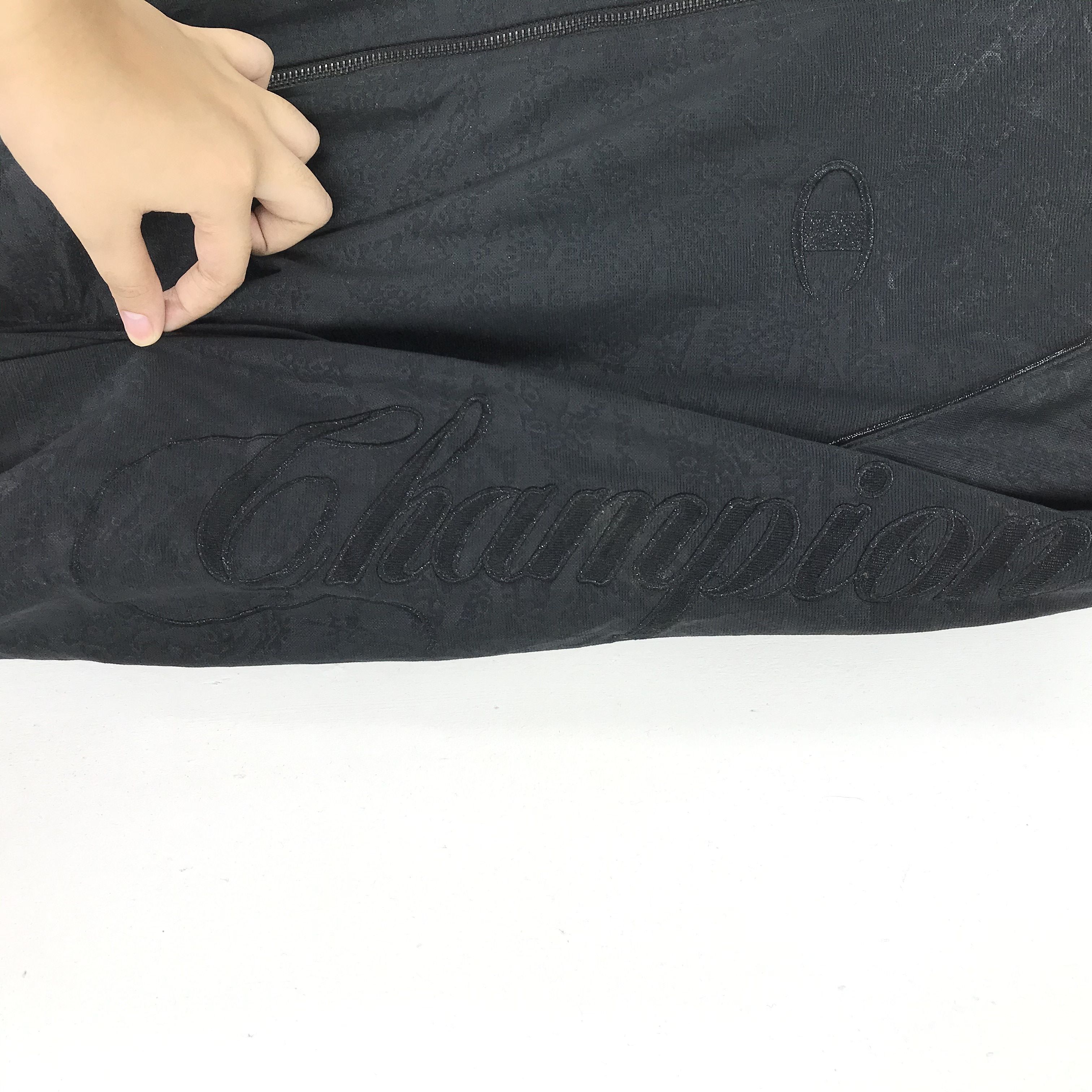 Champion Champion Sleeve Big Logo Zipper Light Hoodies #S329-15 Size US M / EU 48-50 / 2 - 5 Thumbnail