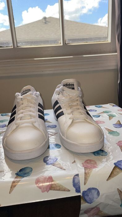 Adidas Adidas 28Y001 White Black Striped Cloud Foam Size 9