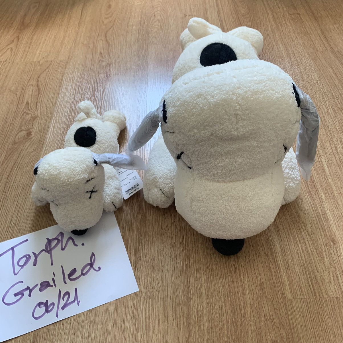 Uniqlo x kaws ピーナッツsnoopy セット Kaws x Snoopy x Uniqlo Full