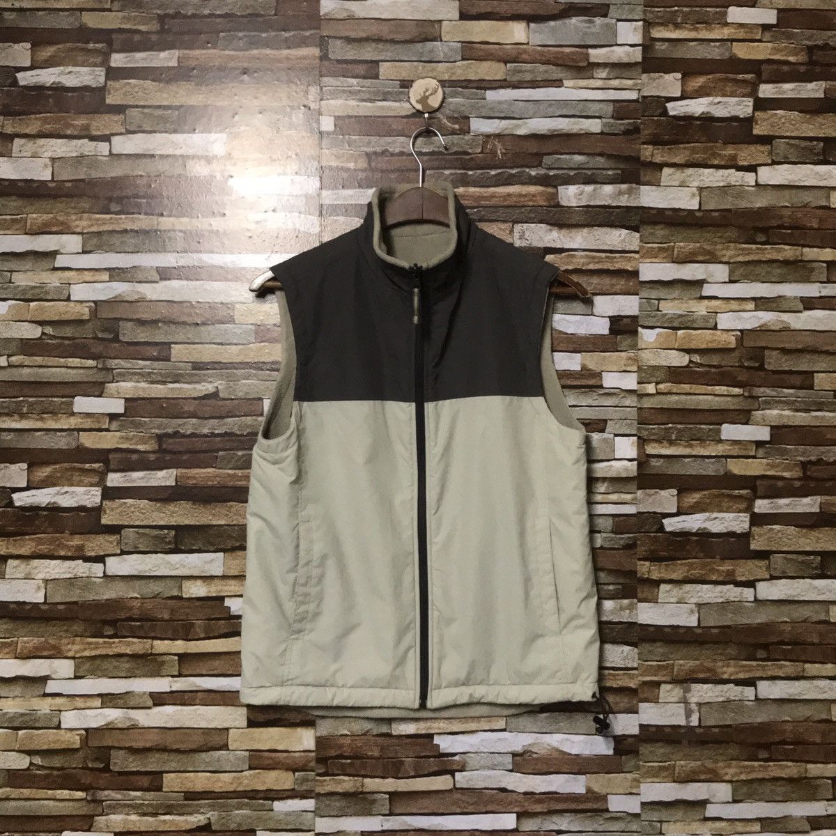 Uniqlo Uniqlo Fleece Reversible Vest Jacket Size US S / EU 44-46 / 1 - 1 Thumbnail