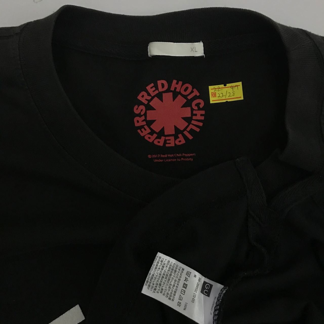 Band Tees 🔥Red Hot Chili Peppers Band Tee Spell Out Logo Size US XL / EU 56 / 4 - 4 Thumbnail