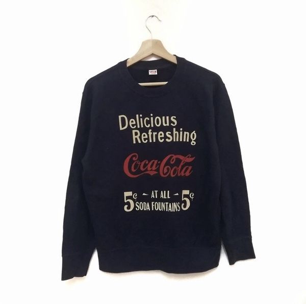 Uniqlo coca cola outlet sweater