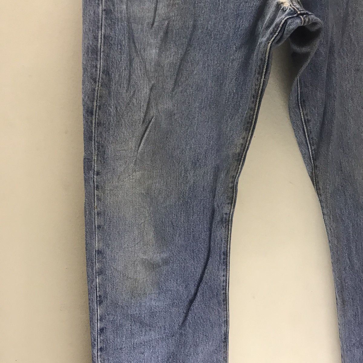 Levi's Vintage Levis 501 Lightwash Jeans Size US 35 - 7 Thumbnail