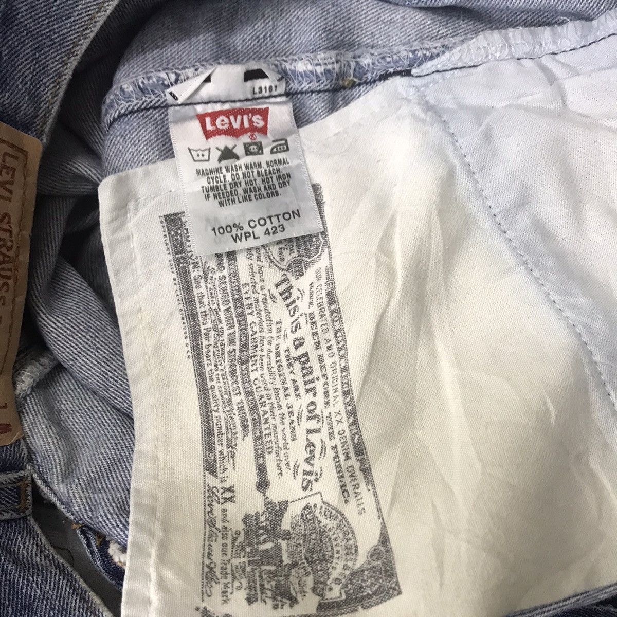 Levi's Vintage Levis 501 Lightwash Jeans Size US 35 - 22 Thumbnail