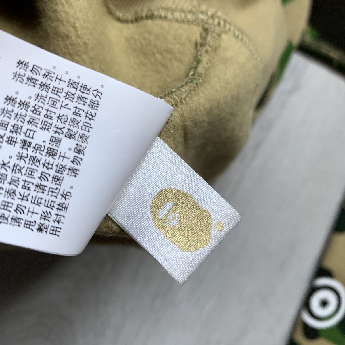 Bape ABC Shark Crewneck Size US S / EU 44-46 / 1 - 13 Thumbnail