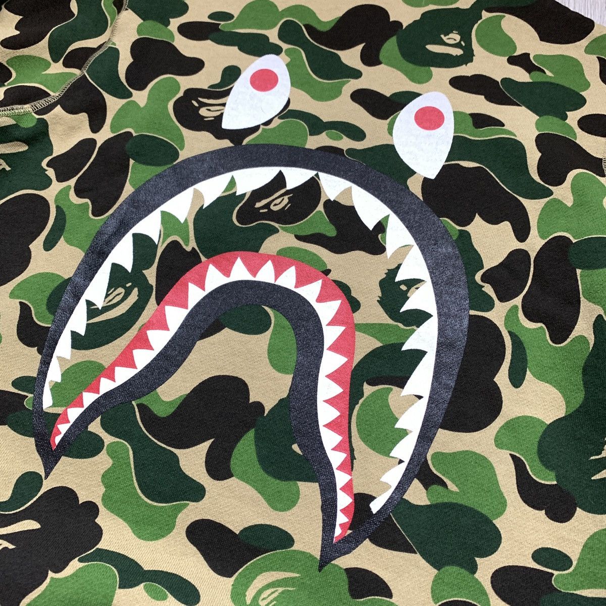 Bape ABC Shark Crewneck Size US S / EU 44-46 / 1 - 10 Thumbnail