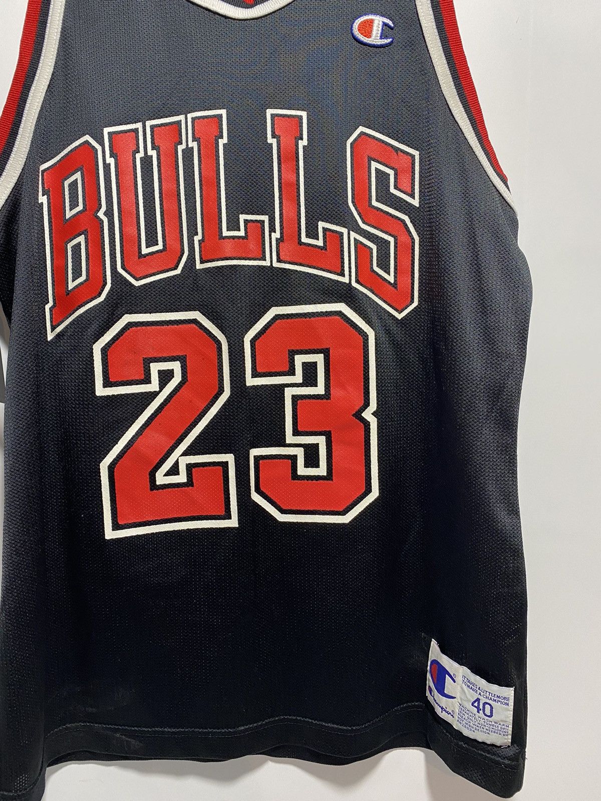 Champion Vintage Champion Michael Jordan Black Jersey - Size 40 Size US M / EU 48-50 / 2 - 3 Thumbnail