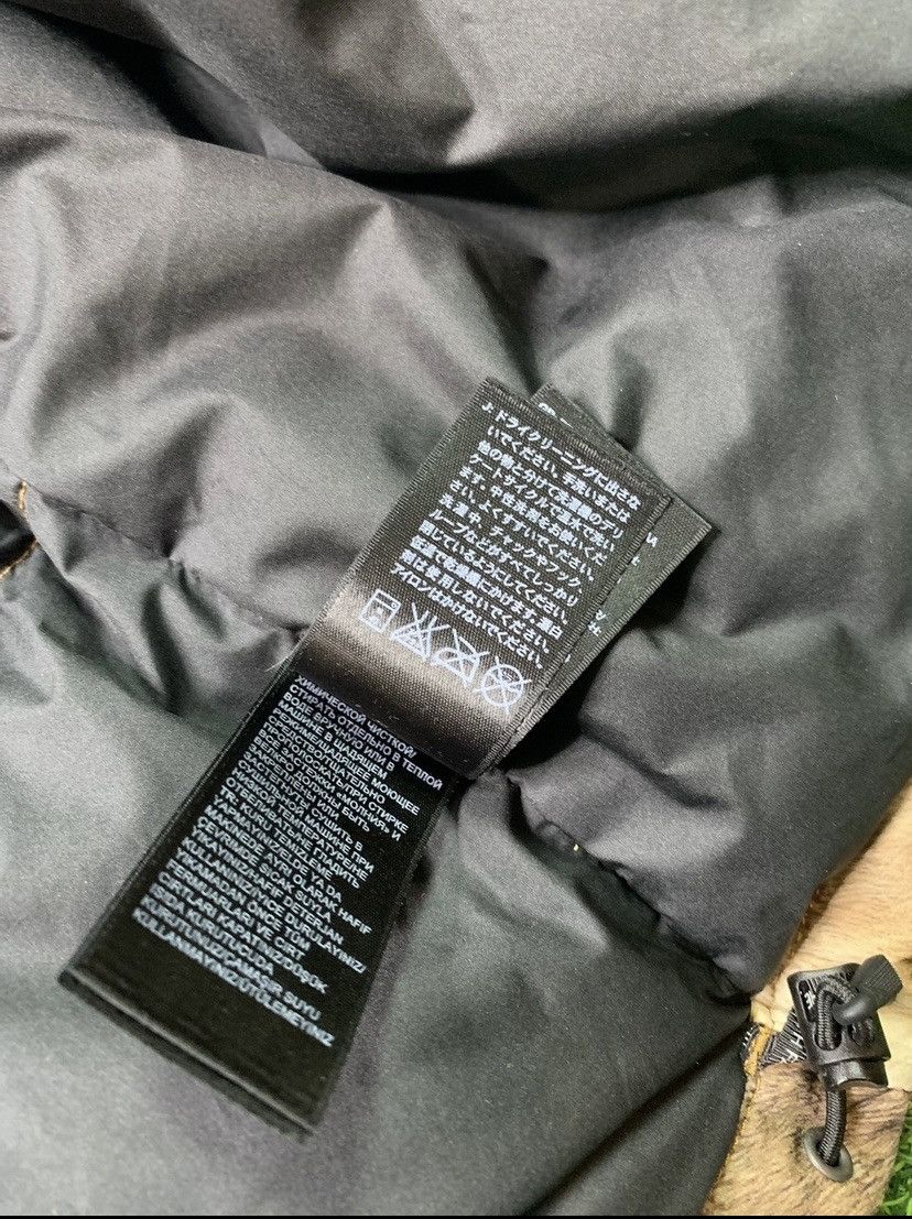 Supreme × The North Face FW13 SUPREME x THE NORTH FACE FUR PRINT NUPTSE VEST Size US L / EU 52-54 / 3 - 18 Thumbnail