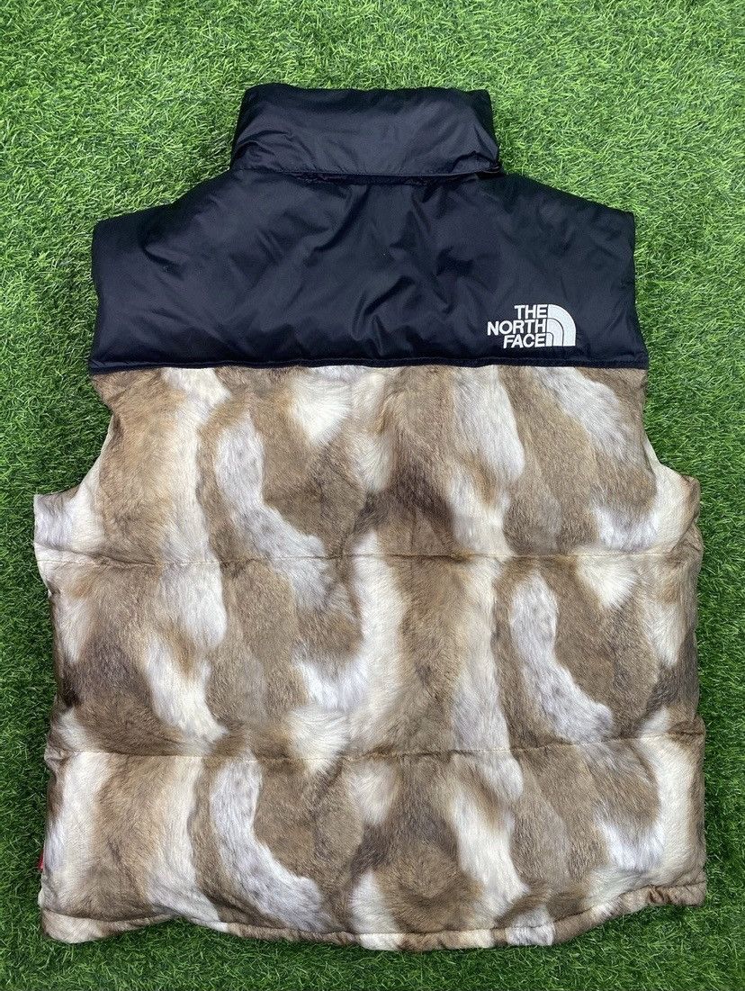Supreme × The North Face FW13 SUPREME x THE NORTH FACE FUR PRINT NUPTSE VEST Size US L / EU 52-54 / 3 - 2 Thumbnail