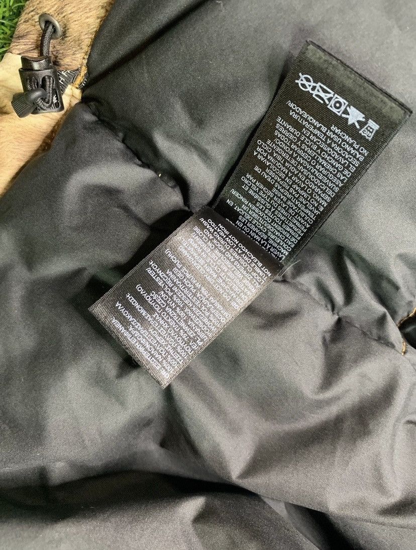 Supreme × The North Face FW13 SUPREME x THE NORTH FACE FUR PRINT NUPTSE VEST Size US L / EU 52-54 / 3 - 17 Thumbnail