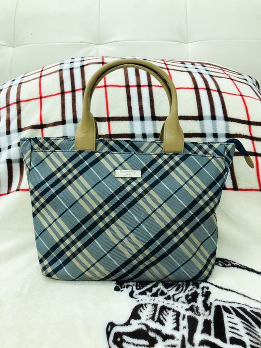 Burberry blue best sale nova check bag