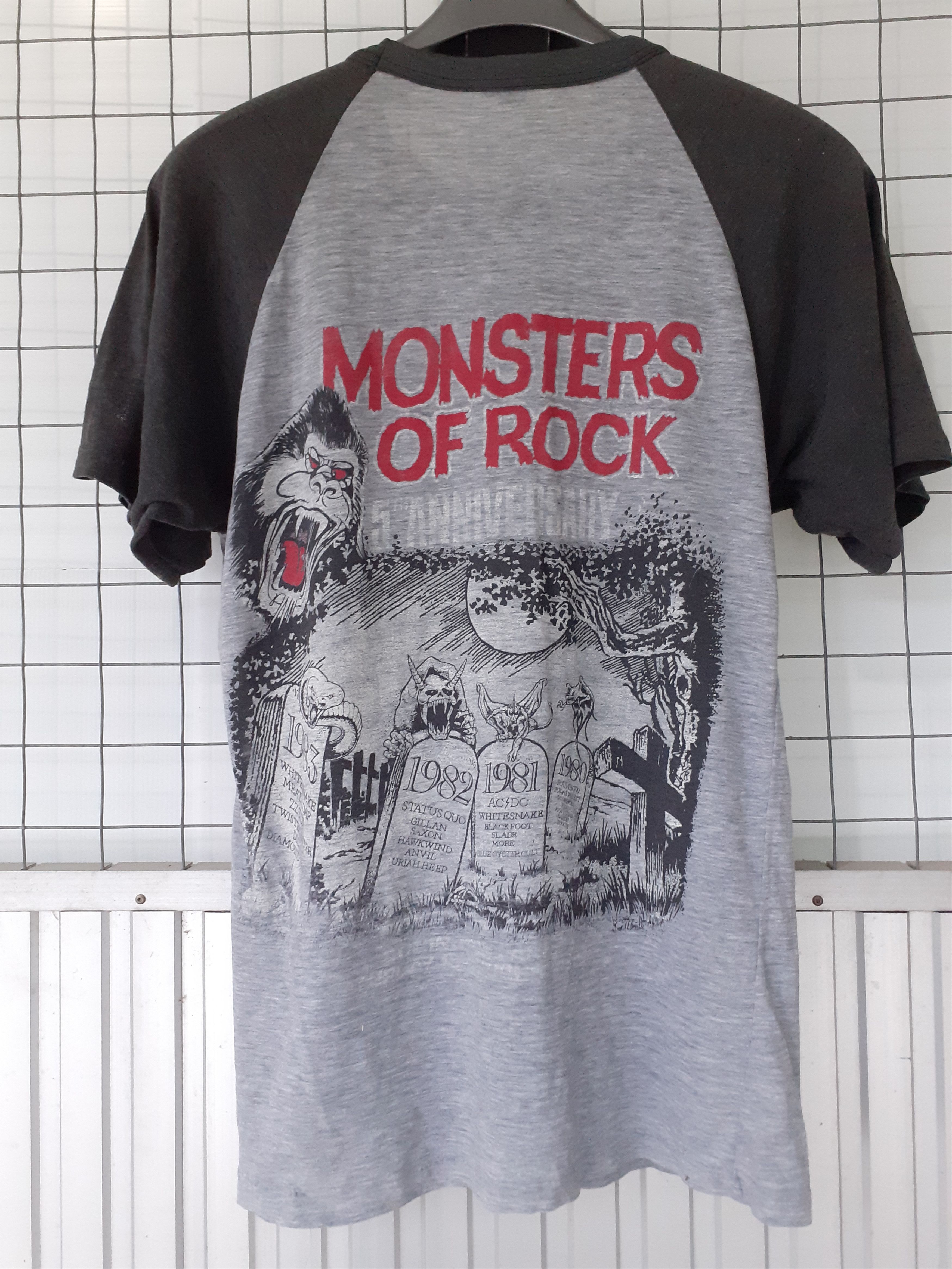 Vintage 80s Monster of Rock ACDC Van Halen Accept G Moore 80s Size US M / EU 48-50 / 2 - 2 Thumbnail
