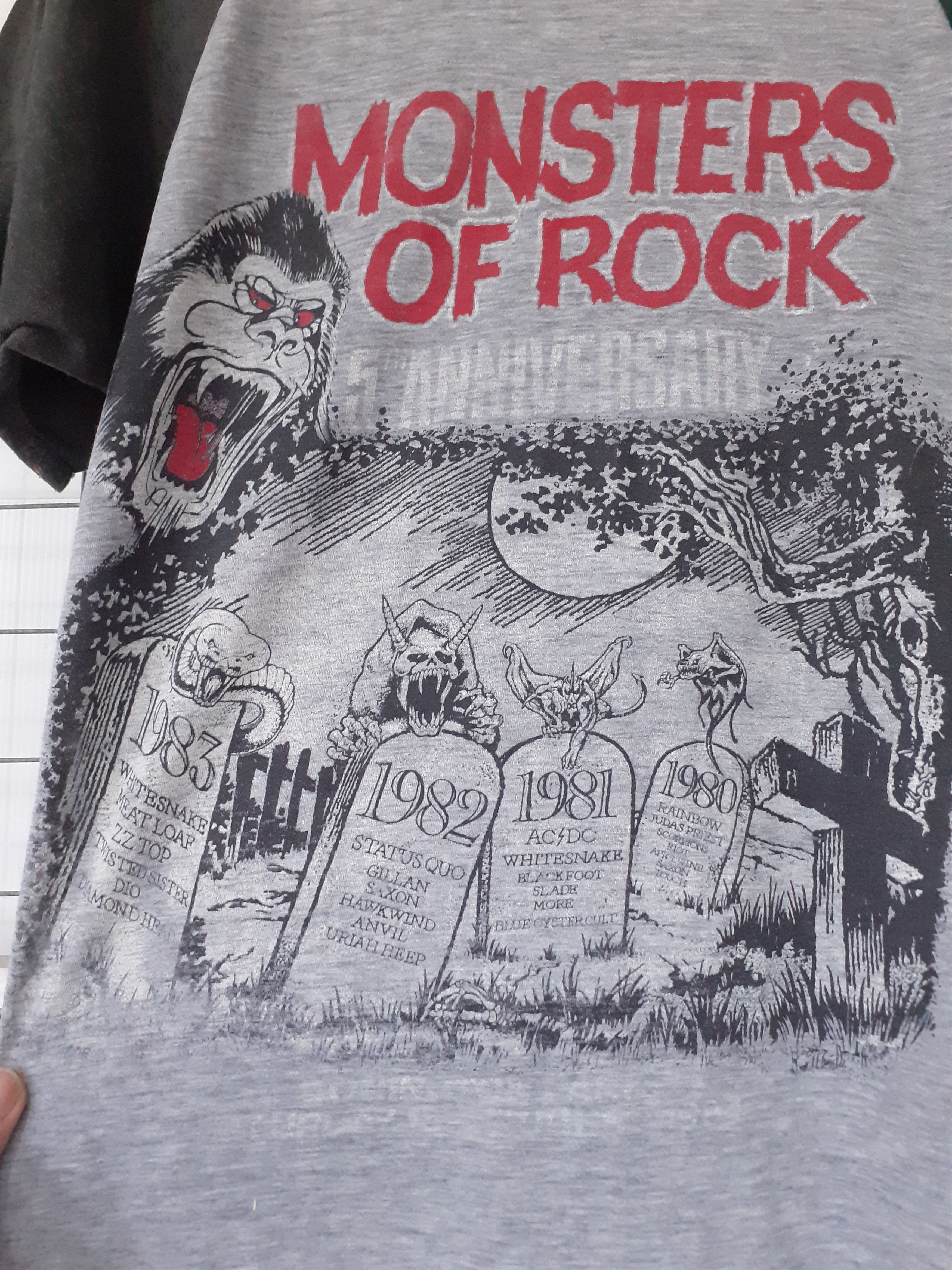 Vintage 80s Monster of Rock ACDC Van Halen Accept G Moore 80s Size US M / EU 48-50 / 2 - 3 Thumbnail