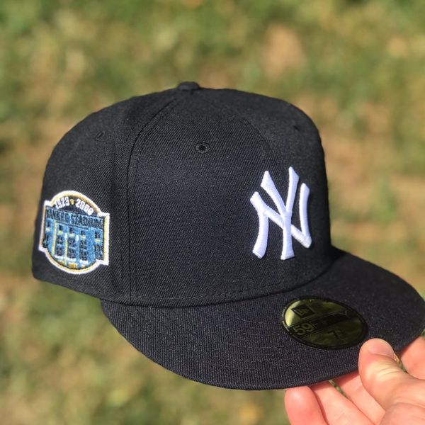 New Era New York Yankees World Series 1978 Red Glacier Blue Edition 59Fifty Fitted  Cap