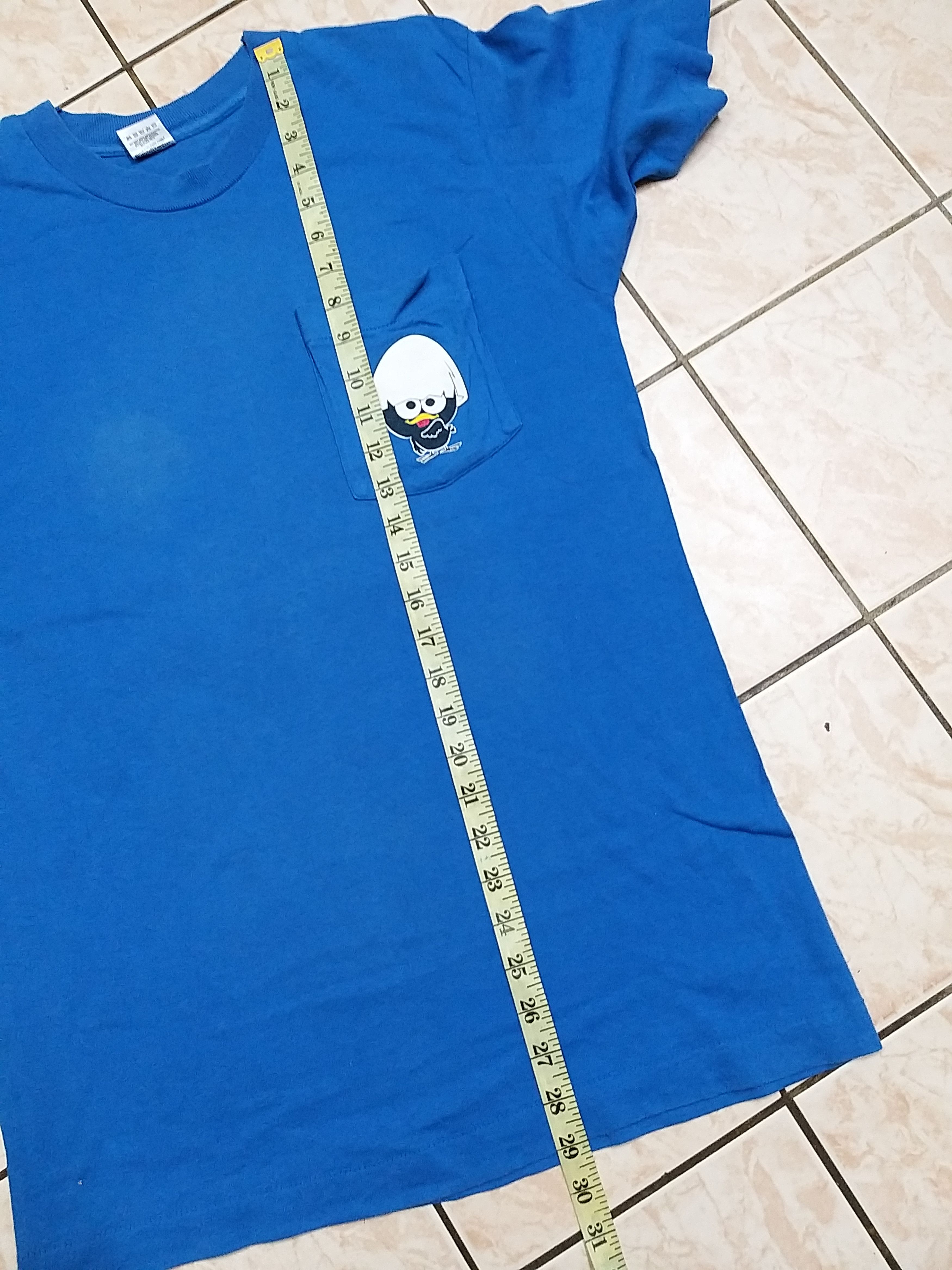 Anime VINTAGE 90s ANIME CALIMERO PAGOT POCKET T SHIRT Size US M / EU 48-50 / 2 - 7 Thumbnail