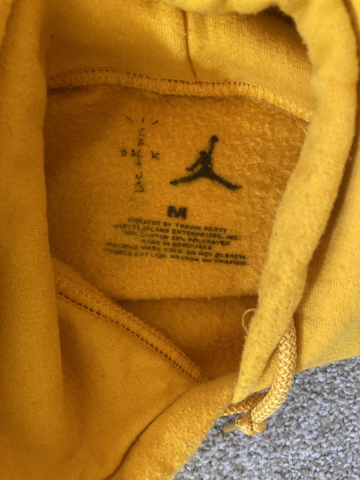 Travis Scott × NIKE Jordan★Highest ロゴ パーカー Gold Jordan Brand × Nike × Travis Scott Travis Scott Jordan