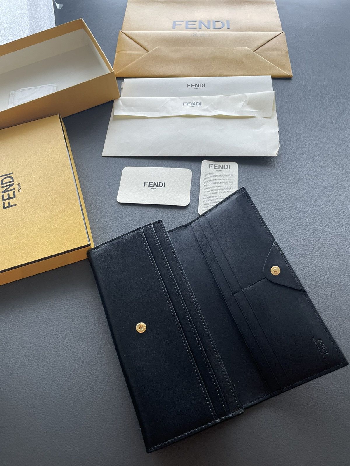 Fendi SoldOut Limited Edition Iconic Monster Leather Wallet Unisex Size ONE SIZE - 16 Thumbnail