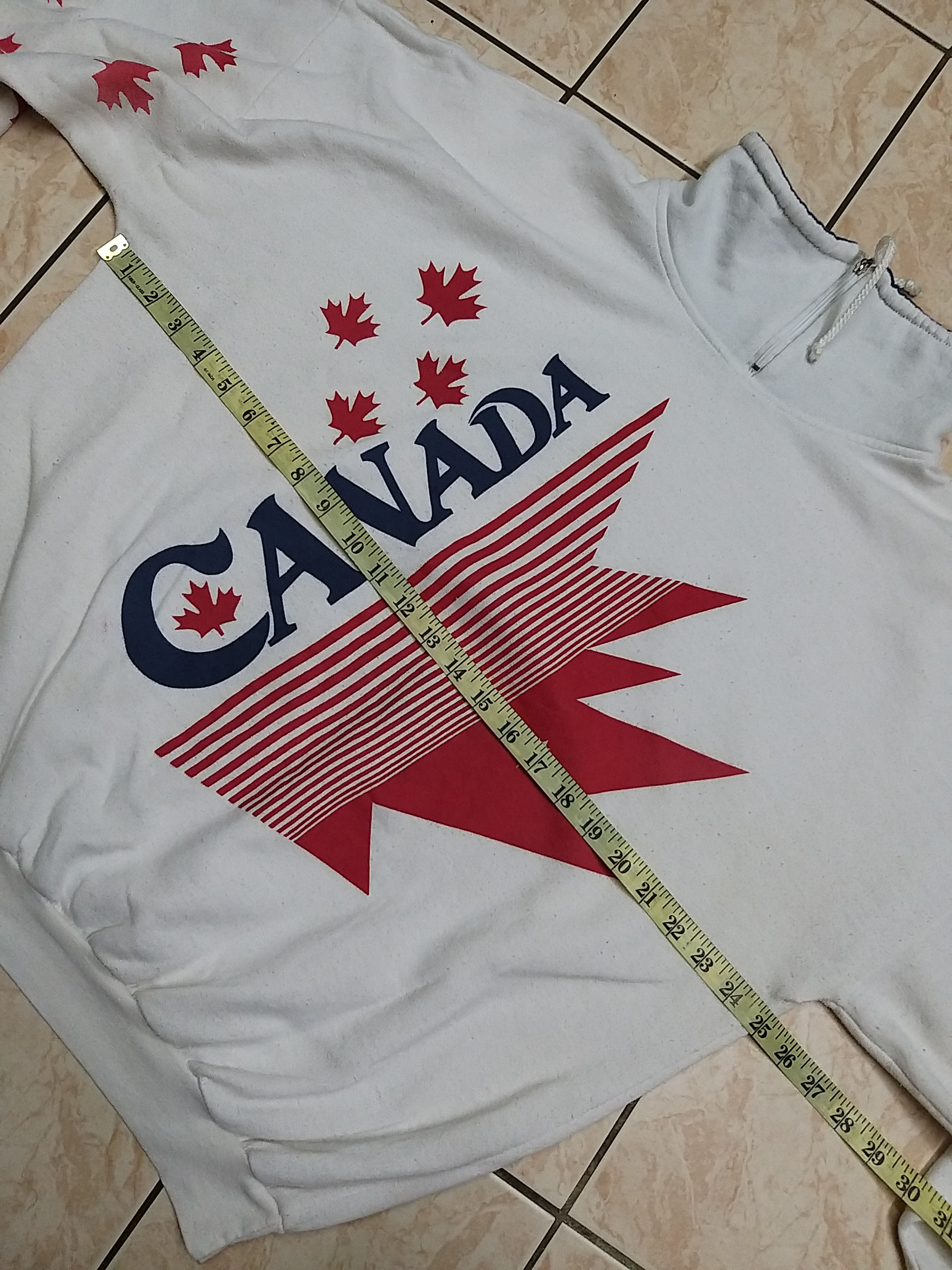 Vintage VINTAGE CANADA FLAG BIG PRINT BAGGY SWEATSHIRT Size US L / EU 52-54 / 3 - 7 Thumbnail
